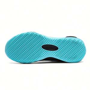 Chaussures de <span class=keywords><strong>basket</strong></span>-ball montantes en dentelle pour hommes et femmes baskets mi-hautes en tissu Air Mesh pour sport de plein air mode d'été printemps automne - Product Image 4