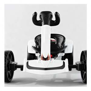 Voiture musicale intelligente Bluetooth avec télécommande, style faisceau LED jaune, batterie 6V4.5 pour un contrôle de mouvement équilibré - Product Image 3