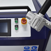 Machine de nettoyage laser portative de type chariot 6000W pour l'élimination de la rouille et de la peinture, idéale pour une utilisation industrielle extérieure et sur chantier