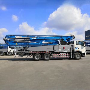 Camion pompe à béton JIUHE JH52-XR pour la construction de bâtiments de grande hauteur, livraison de béton pour structures hautes, 52 m - Product Image 6