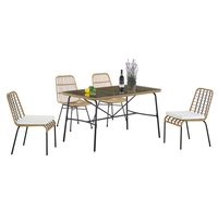 Ensemble de salle à manger d'extérieur moderne et populaire 4 places, chaises et table de jardin en rotin PE