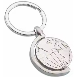 LLavero de metal funcional y elegante de fabricación india para uso informal o de negocios y viajes disponible para suministro mundial - Product Image 1