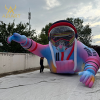 Ballon gonflable de 4,5 m en forme d'astronaute coloré pour la décoration de fête de festival de musique DJ