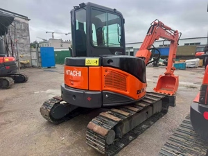 Excavatrice Hitachi 50U d'occasion en bon état, 5 tonnes, disponible en stock limité, prête à être expédiée, excellent rapport qualité-prix - Product Image 3