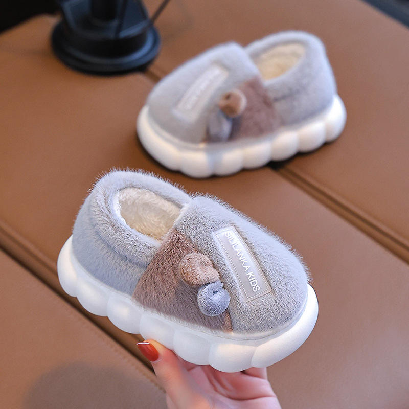 Chaussures en coton recouvertes de gris