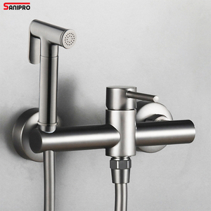 Настенный смеситель для горячей и холодной воды - Product Image 1