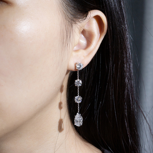 Pendientes de diamantes con forma de pera y redonda en oro amarillo de 18 quilates Messi Jewelry MSE-848 para mujer - Product Image 6
