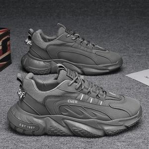 Chaussures de course à lacets pour hommes, nouvelle collection été 2025, respirantes en maille, tendance, polyvalentes, décontractées, à semelle épaisse, résistantes à l'usure, style « Dad Shoes » pour jeunes. - Product Image 2