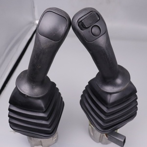 Controller Joystick per Escavatore Kubota, Valvola di Comando, Asta Operativa, Ricambi di Alta Qualità per Escavatori - Product Image 4