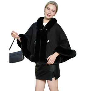 Elegantes Chales de Punto para Mujer con Ribete de Piel Sintética y Cierre de Perlas, Capas de Novia para Vestido de Boda, Cálidos - Product Image 3