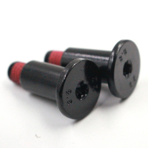 Viti a Spallamento con Testa Piatta Torx Nere Rivestite in Rosso Antiscivolo Grado 8.8 Standard DIN M1.6 M2 M3 M4 M5 M6 - Product Image 2