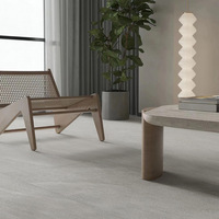 Pierre d'ingénierie naturelle Pavés calcaires blancs Pavés calcaires Portugal Porto Beige Pavés calcaires avec finition de surface aiguisée