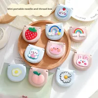 Boîte à broderie miniature au design de dessin animé mignon, kit de couture portable créatif pour l'extérieur, la résidence universitaire et la maison, accessoires de broderie