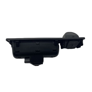 Interrupteur de hayon BMW F10 F22 F25 51247463163 51247345700 pour remplacement et réparation en matériau ABS - Product Image 4