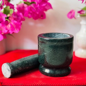 Mortero de mortero verde decorativo indio hecho a mano, herramientas de especias de tendencia para cocina, superficie pulida del mejor proveedor de la India - Product Image 2