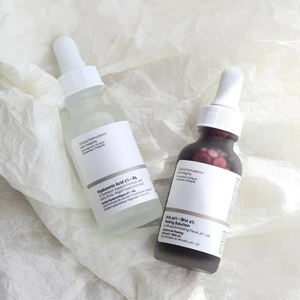 OEM ปัจจัยให้ความชุ่มชื้นตามธรรมชาติ + HA วิตามินซีซัสเซนชั่นครีมบํารุงผิวหน้ากรดอะเซลาอิกซัสเซนชั่น - Product Image 3