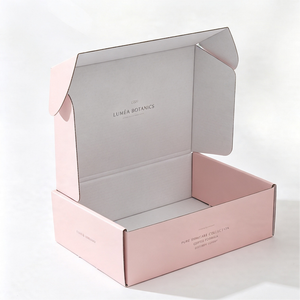 Boîte d'expédition en carton ondulé biodégradable pour marque de beauté végane, impression personnalisée à l'encre de soja, pelliculage mat, revêtement UV, ouverture à bande déchirable - Product Image 1