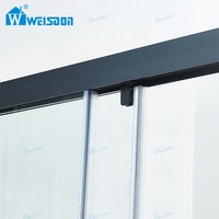 Porte de douche coulissante simple en verre trempé SGCC 8 mm à fermeture douce, cadre en acier inoxydable noir mat sans cadre