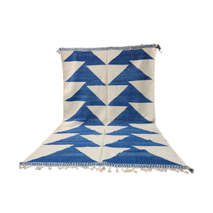 Alfombra contemporánea de lana Zanafi bereber con patrón geométrico lineal para un acento moderno y minimalista en el suelo. - Product Image 1