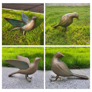 Escultura de Pájaro Estilo Bronce, Adorno de Jardín Resistente a la Intemperie de Fibra de Vidrio, Arte Decorativo Independiente - Product Image 2