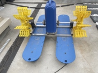 Aérateur de bassin à moteur solaire pour l'oxygénation des étangs de crevettes et des bassins piscicoles, machine d'aération à roue à aubes économe en énergie pour l'extérieur