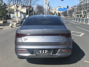 BYD Qin PLUS DM-i 2023 DM-i Champion, Auto Compacto Híbrido Enchufable, Nuevo Auto Eléctrico de Lujo BYD de China - Product Image 5