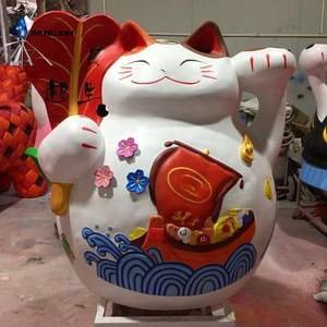 Statue de <span class=keywords><strong>chat</strong></span> Fortune-<span class=keywords><strong>Chat</strong></span> porte-bonheur FRP peint à la main avec cloche et tablier floral pour vitrine de bureau à domicile et de vente au détail - Product Image 3