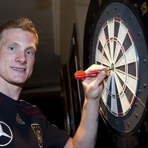 Mục tiêu quăng trò chơi phi tiêu trò chơi 17 inch 6 pcs phi tiêu với thép Net Bảng phi tiêu đồ chơi OEM tường đóng gói trẻ em chất liệu nguồn gốc - Product Image 6