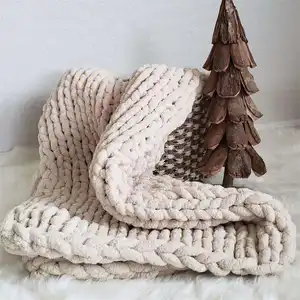 Hot Sales Handwoven Eco-Friendly Chunky Knit Weighted Throw Chenille Knitted Blanket