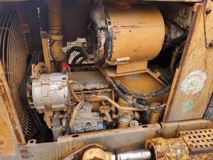 More Cheap Machine Original Painted Used Cat Caterpillar D5 D5M D6R <strong>Mini</strong> Crawler <strong>Dozer</strong> Bulldozer for Sale - Product Image 3