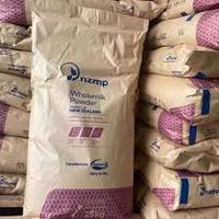 LAIT EN POUDRE ENTIER / LAIT EN POUDRE ENTIÈREMENT CRÈME
