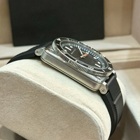 Montre mécanique étanche pour homme, vente chaude, boîtier carré en acier inoxydable de 42 mm, 300 m de résistance à l'eau, bracelet en caoutchouc