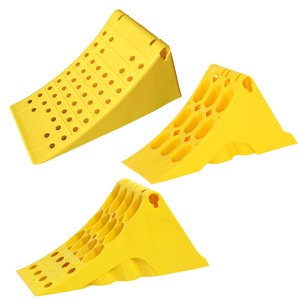 Bouchon de <span class=keywords><strong>cale</strong></span> de roue de camion robuste avec support en métal, cales de roue de véhicule en plastique - Product Image 1