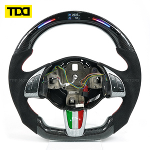 Volant en fibre de carbone et cuir TDD LED compatible avec Fiat Abarth 500 / 595 / 695 – 4 branches personnalisées - Product Image 1