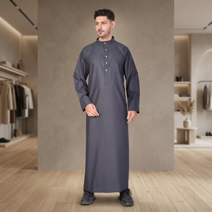 Thobe pour homme gris anthracite de qualité supérieure avec col montant boutonné, manches longues, robe traditionnelle saoudienne, émiratie, koweïtienne, arabe - Product Image 3