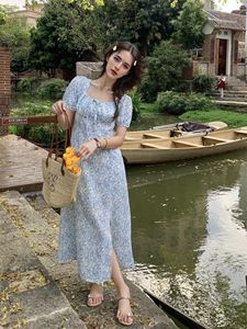 European American Floral Waist Dress with Lace &amp; Button Decor Short Sleeve Slit Square Collar Casual Sexy French Long <strong>Skirt</strong> - Product Image 3