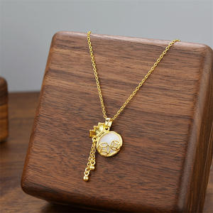 สร้อยคอระดับไฮเอนด์สำหรับผู้หญิงกระเป๋าเงินป<span class=keywords><strong>ระ</strong></span>ดับพู่ห้อยสร้อยคอสร้อยกระดูกไหปลาร้าเหล็กไทเทเนียมดีไซน์เฉพาะกลุ่มแสงที่มีชื่อเสียงทางอินเทอร์เน็ต L - Product Image 1