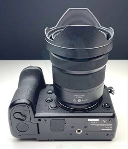 กล้องดิจิตอลมิเรอร์เลสฟูลเฟรม HFT Professional <span class=keywords><strong>Lumix</strong></span> DC-<span class=keywords><strong>S1R</strong></span> พร้อมเลนส์ S 20-60 มม. F3.5-5.6 ถ่ายวิดีโอ 4K - Product Image 6