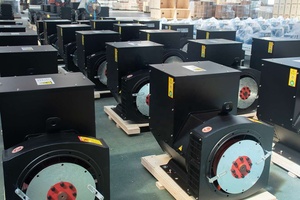 Landtop 31.3kva 25kw <span class=keywords><strong>230V</strong></span> 400V không chổi than AC alternator - Product Image 6