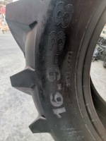 Obral ban traktor ban pertanian 16.9-38, ban tahan aus tinggi