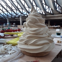 Sculpture de bonbons personnalisée en fibre de verre : Sucette, Glace, Gâteau, Macaron, Canne en sucre pour décoration extérieure de Noël