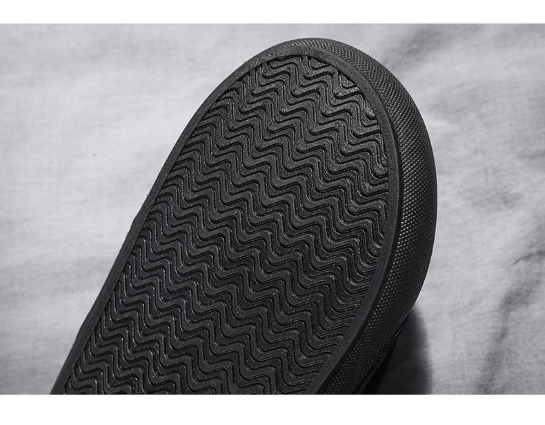 Summer Casual Sandals Men Women Fashion PVC Shoes Outdoor Beach Sandals Platform Slippers