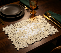 Napperons élégants en PVC brodés à motif classique doré 30x45cm, antidérapants, TUOTU, pour une mise en scène de table luxueuse pour les salles à manger à domicile