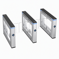 Barrière pivotante Speed Gate avec panneaux en verre et capteurs anti-pincement pour les entrées de bureaux d'entreprise