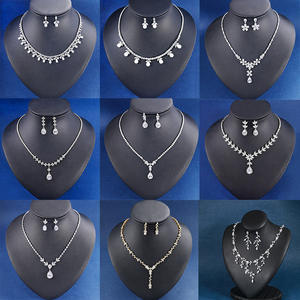 Hoge Kwaliteit Vintage Verzilverd Messing Ketting Oorbel Set Met Rhodium Zirkoon Voor Verloving Bruiloft Of Prom Cadeau - Product Image 1