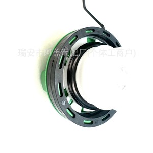 Tapa del Tanque de Combustible Chevrolet GT366 23288713 Verde Diésel con Asa de Plástico - Product Image 3