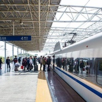 Structure en acier pour la construction publique, structure de toit de grande portée en treillis d'acier pour gare ferroviaire