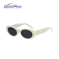 Vente en gros de lunettes de soleil UV400 vintage pour femmes rétro petit ovale tendance 2025 dégradé violet bleu Orange nylon classique élégant soleil