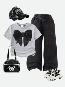 Conjunto de Dos Piezas para Niñas: <span class=keywords><strong>Sudadera</strong></span> Gris con Lazo de Lentejuelas y Pantalones Negros Acampanados, un Conjunto Casual Dulce y Moderno - Product Image 1
