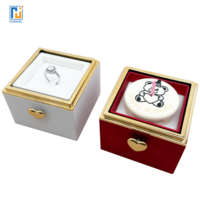 2025Creative Mini Gâteau Pop-up Boîte À Bijoux Portable Objets Décoratifs pour Cadeaux D'anniversaire avec Anneau Mallette De Rangement